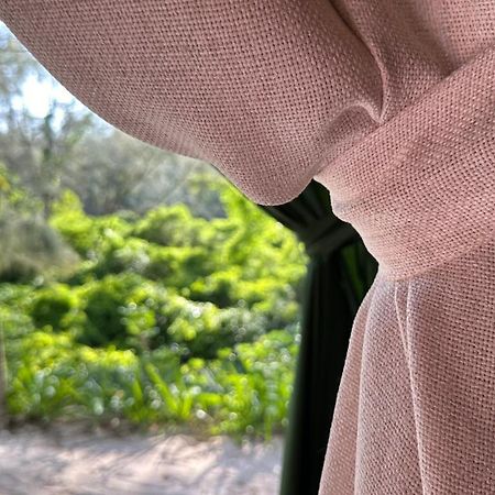 Отель Kiteparadise-Madagascar Antsiranana Экстерьер фото