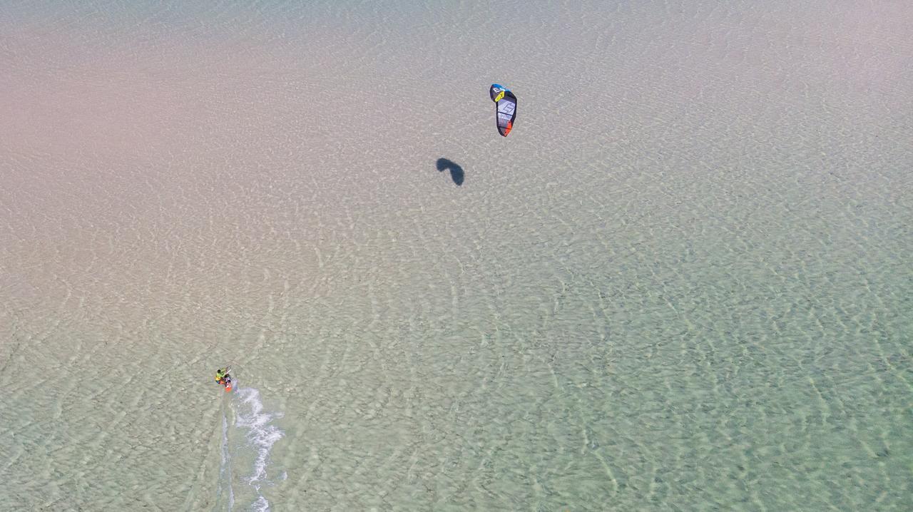 Отель Kiteparadise-Madagascar Antsiranana Экстерьер фото